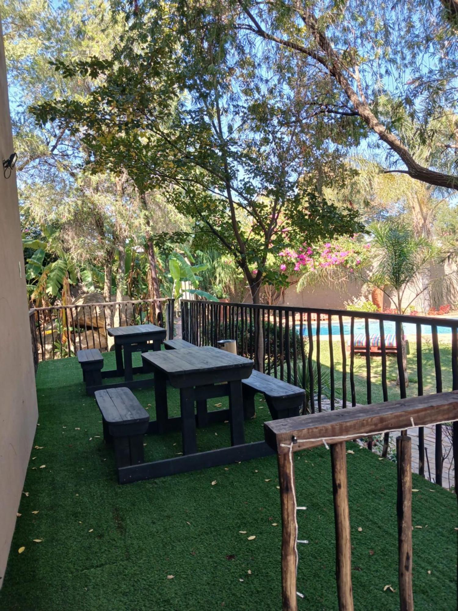 Villa Via Hotel Мидранд Екстериор снимка